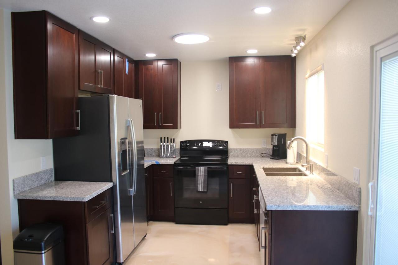 Newly Remodeled Family Friendly 3B/2B House Villa Henderson Ngoại thất bức ảnh