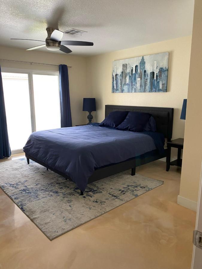 Newly Remodeled Family Friendly 3B/2B House Villa Henderson Ngoại thất bức ảnh